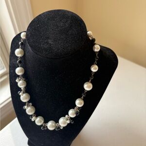 White House Black Market Pearl and Black Necklace